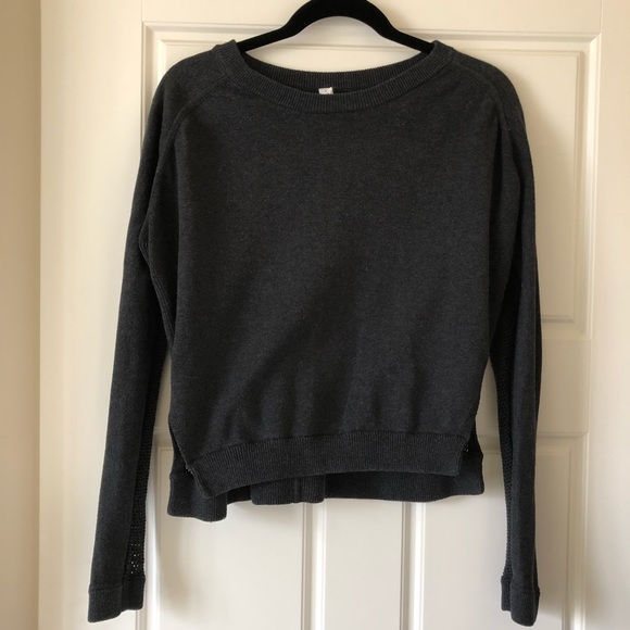 🛑SOLD 🛑SOLD🛑 SOLD🛑DO NOT BUY🛑 Lulu sweater - Picture 1 of 4